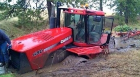 Do you Think you Had A Bad Day!? Watch This Video! The Big Case in Tractor Is Stuck In The Mud!