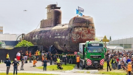 Submarine Driving on the Street: Heavy Haulage of U-Boat U17 to Exhibition