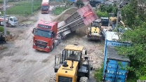 Top dangerous moments of truck driving, truck fail and extremely crazy operation compilation