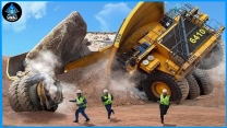 Extreme Dangerous Fastest Truck & Heavy Machinery Equipment Idiots At Work