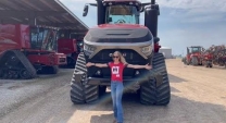 Case IH Steiger 715!!! Michelin Tires going on Magnums!