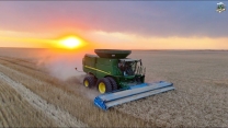 Western Nebraska Wheat Harvest | John Deere Combines