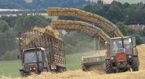 Hay balers from around the world, video selection