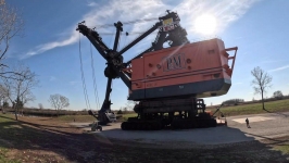 Big Brutus Coal Shovel (Watch on a Large Screen)