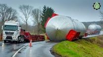 Extreme Dangerous Transport Skill Operations Oversize Truck |