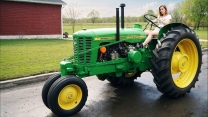 8 OLD TRACTORS THAT STILL TURN HEADS WHEREVER THEY GO