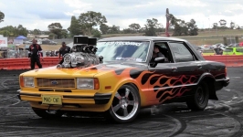 NOT a good Day for a burnout! - Bathurst Autofest
