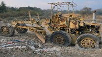 20 Years Abandoned Grader Restoration | From Rust to First Start