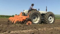 BIG FORD SIX CYLINDER TRACTOR REGISTER WORKING DAY